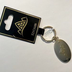Disney Aulani Key Chain Gold medallion resort, and spa Hawaii